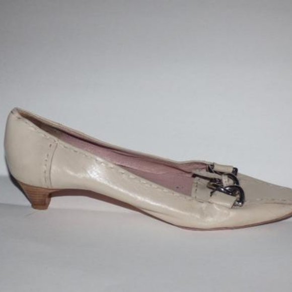 Prada Ivory Squared Pointy Toe Kitten Heel - Picture 3 of 12
